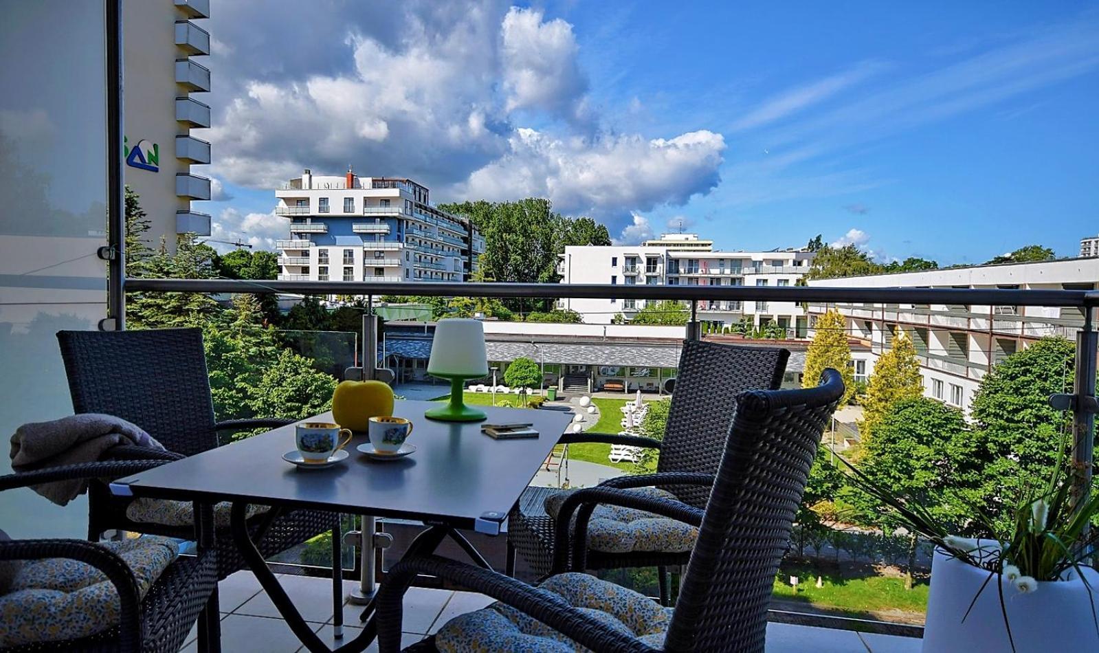 Apartament Prywatny W Hotelu Diwa Spa,W Kolobrzegu Z Parkingiem Bezplatnym W Centrum Miasta Ngoại thất bức ảnh