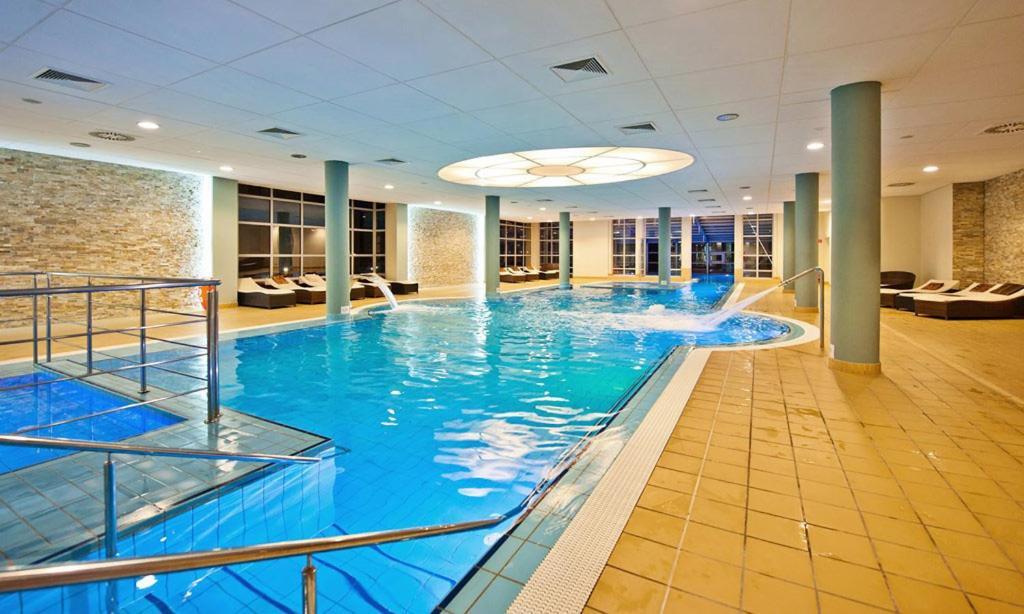 Apartament Prywatny W Hotelu Diwa Spa,W Kolobrzegu Z Parkingiem Bezplatnym W Centrum Miasta Ngoại thất bức ảnh